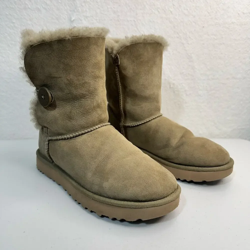 UGG Australia step out